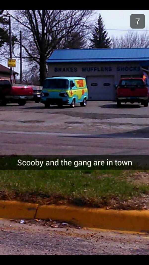 Cyclone_Snaps's tweet image. Ruh roh raggy.