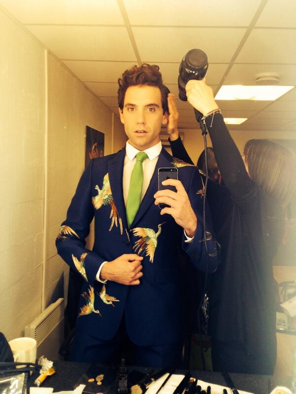 Mika Tonight S Suit From The Voice By Valentino Couture Http T Co Yfzlgzrqqz