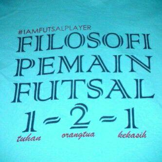 KiperFutsalPost's tweet photo. mungkin @futsalistico ada @amieraconk: @KiperFutsalPost min nyari kyak gnian dmna ya kaos nya :D http://t.co/jpyZp64ubs