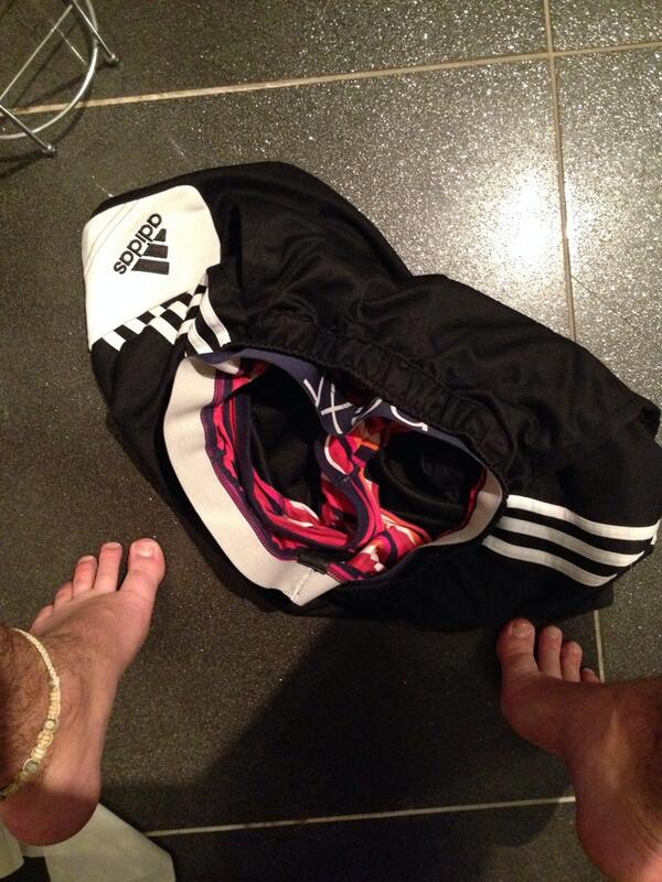 ScotttJamesss's tweet image. Never sit on @scottdavies90 toilet! Your feet won&apos;t touch the floor!! #LankyProblems