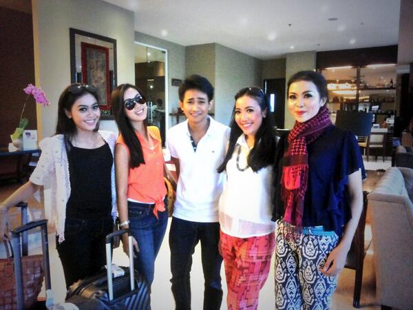 chandraidaayu's tweet photo. Hotel santika TMII Jakarta http://t.co/YUx2E9sT9S