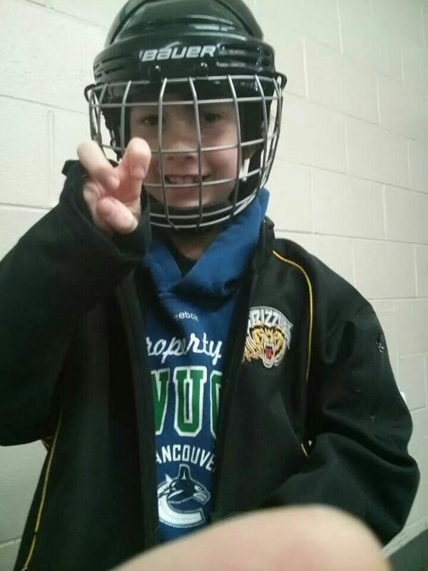 GR_HATCH's tweet image. #reddragon #Grizzlies.