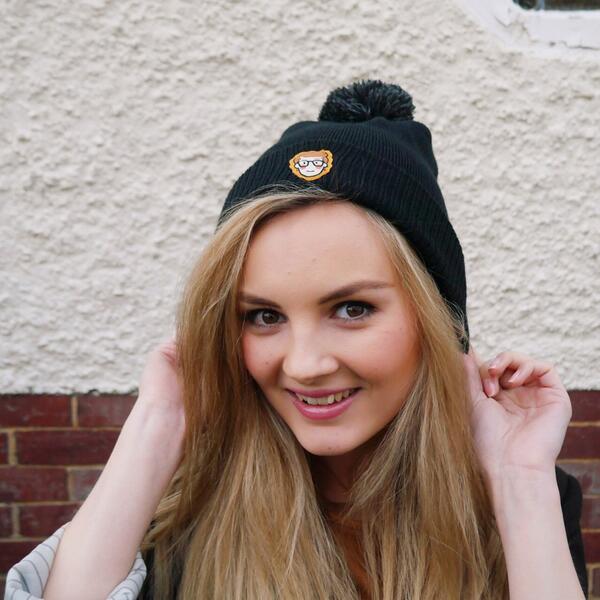 Niomi Smart So Excited That Marcusbutler S Clothing Has Launched Rocking My Beanie Today Http T Co Ub2orjzmgc Marcusmerch Http T Co Akljj0bwbi