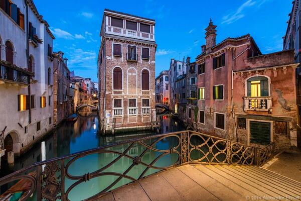 Gabriele_Corno's tweet image. "Rio Della Tetta" @ Venice by Alexander Ehhalt #Spring #Venice #Twilight