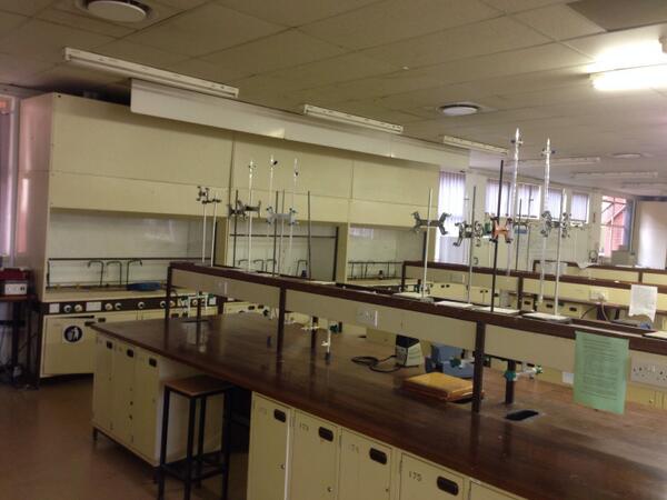 Alphalab1's tweet photo. University of Botswana chemistry labs , still going strong after 24 years . http://t.co/JD21yBPd3g