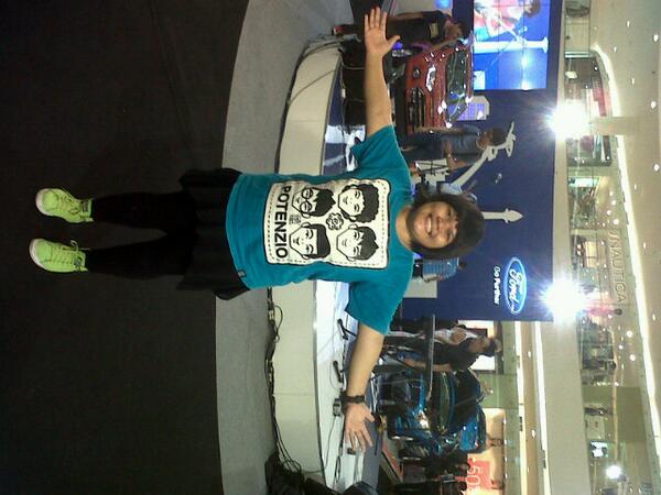 klanzio's tweet photo. All New Eco Sport @senayancity #FordExhibition :D http://t.co/OchrOMrBNS