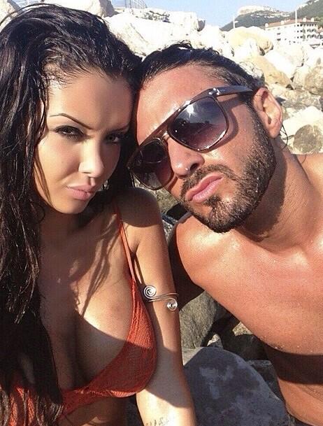 Swag_Nabilla's tweet photo. ❤ http://t.co/Hkd45iWMbs