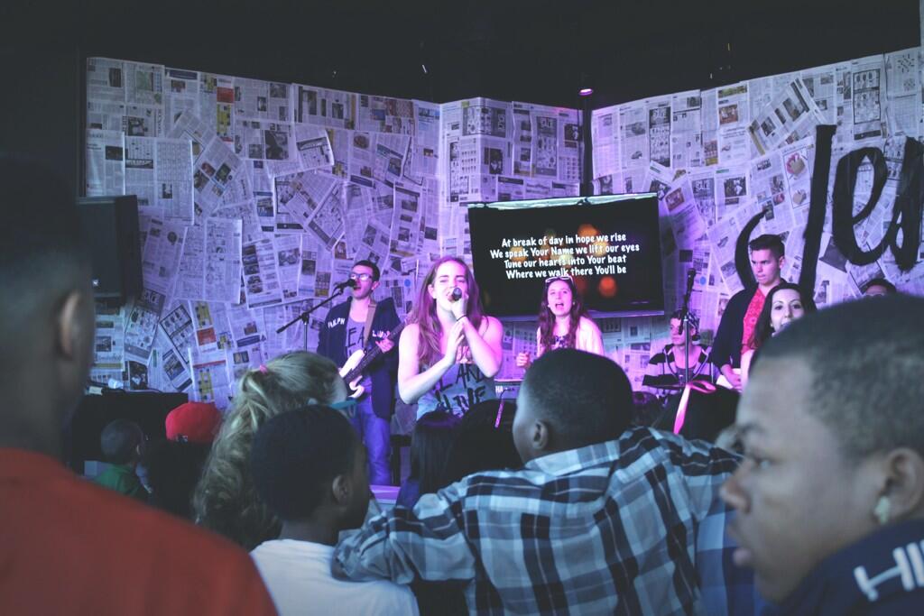 MarketingMike's tweet photo. 64 salvations. 200+ student volunteers. Jesus is risen and we are forever changed. #onlyjesus #alivemiddle http://t.co/zXpvA4cxOg