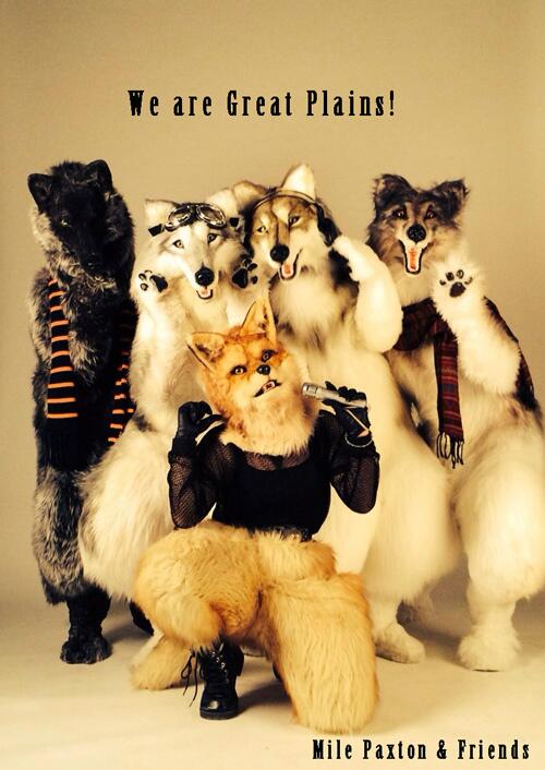 Mile Paxton@オオカミ展 on Twitter: "狼着ぐるみ① 狼と狐の着ぐるみダンスチーム「グレート・プレーンズ」を結成しました！呼ばれればどこへでもダンスしに行きます♪