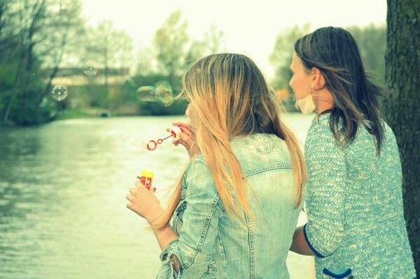 HiltjeX's tweet photo. BestFriend! ♥ @marijkeeekramer http://t.co/nqWckth3BZ