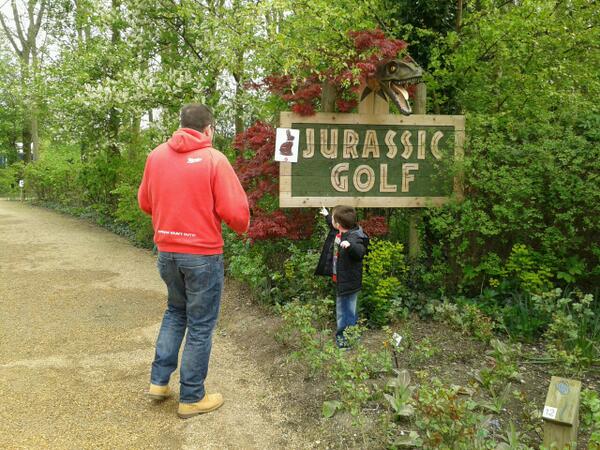 catch05's tweet image. Great time at Springfields today. Easter egg hunting and playing in play barn. @bigdog40000