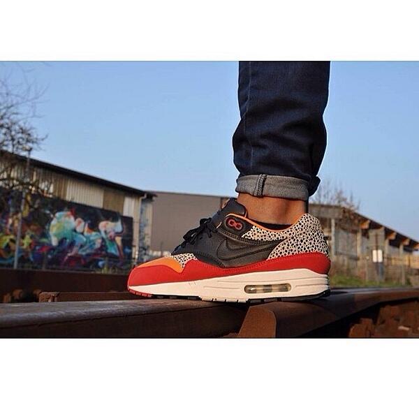 air max one safari