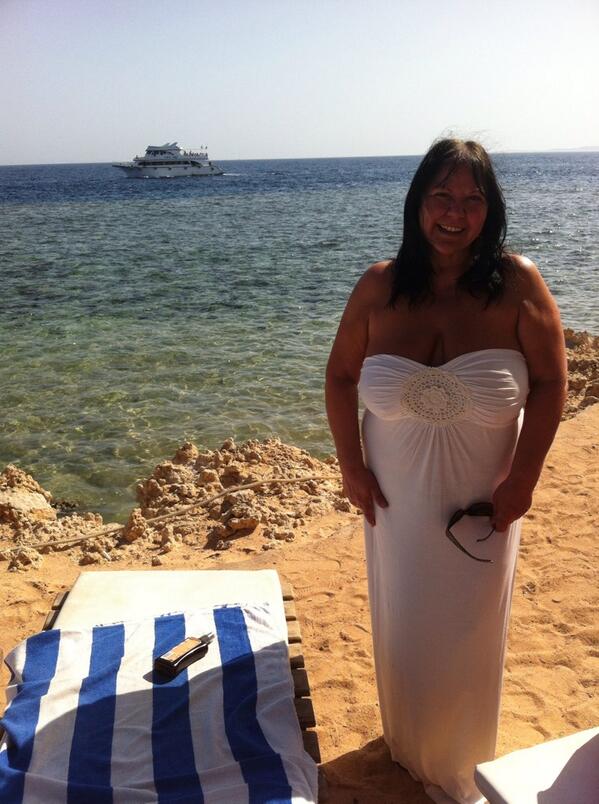 Maggiesharm's tweet photo. #sharmelsheikh #elfanar #sunset http://t.co/290X47azWF