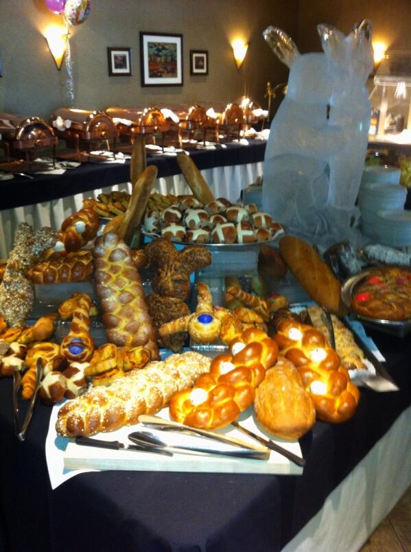 Chef_Pederson's tweet photo. #easter #brunch @hotelblackfoot #yycfood. There's still spots open for tonight's #dinner #buffet. Call Greens to book http://t.co/lLiI2VYLQ3