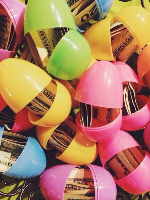 cchillzone's tweet image. only time I'm easter egg hunting