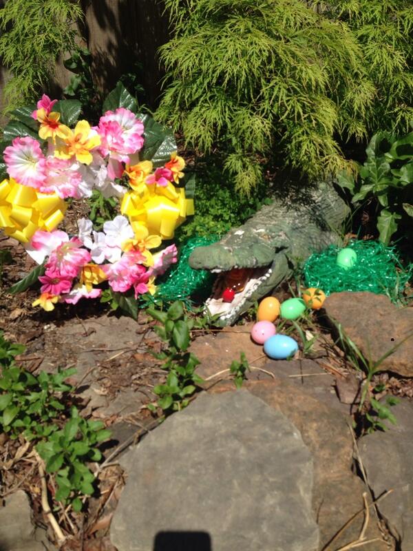 PrncessPoolTime's tweet photo. Got all dressed up for Easters!!! @InternetKane @BrewGalMem @2KB http://t.co/fQ9PZvtheW