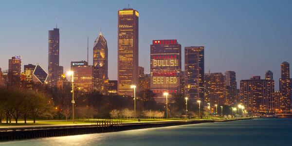chicagobulls's tweet photo. #SeeRed skyline http://t.co/rBGeNe2IKz