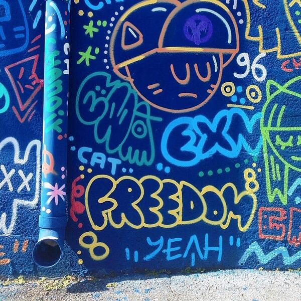 raqzal's tweet photo. One of my favorite walls #whptypeinthewild #wynwood #grafiti #art #street #igersmiami #miami #305 #cat #yeah #vs... http://t.co/7rIfz3tS5e