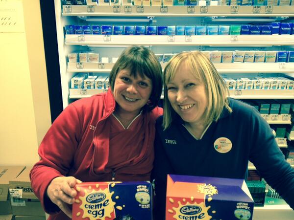 sharonmanuel3's tweet photo. Great team in my pfs ,doing a fab job working on Easter Sunday ,giving excellent service #peoplematter @Jezsteelegm http://t.co/m1QjwRcD3o