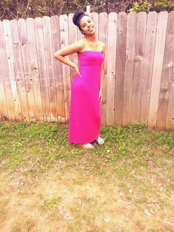 hoeitsangie's tweet photo. "@DJayMS: #quotethiswithyour Easter Outfit ππ" http://t.co/D3npwB9EzL