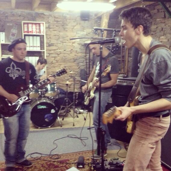 PartRomain's tweet image. The Karnations