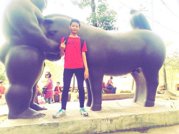 armais_ tweet picture