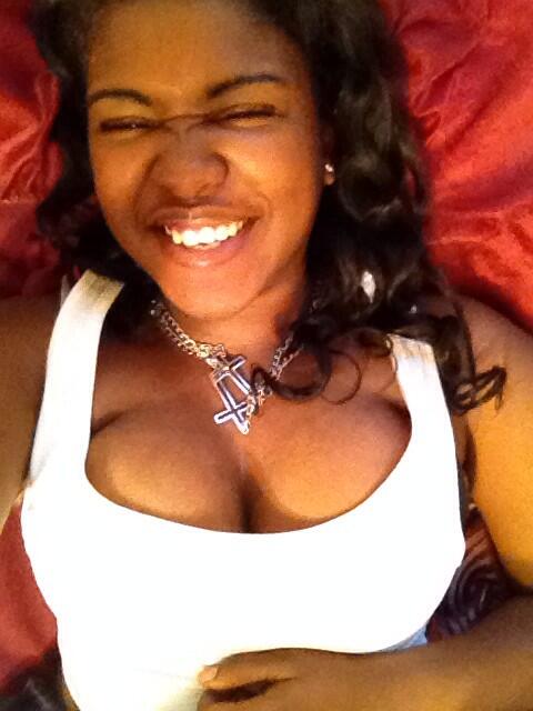 Gimme_Brainn's tweet photo. wasssssupp 😋😜 http://t.co/w2ItmEwkqG