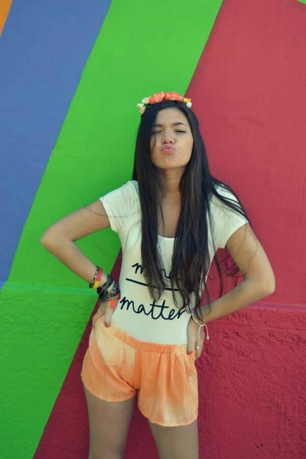 INSL2014's tweet photo. Hoy una de nuestras egresadas esta de farra!!! Feliz cumple a @LuuLii_OK http://t.co/ZsP9pTEc7k
