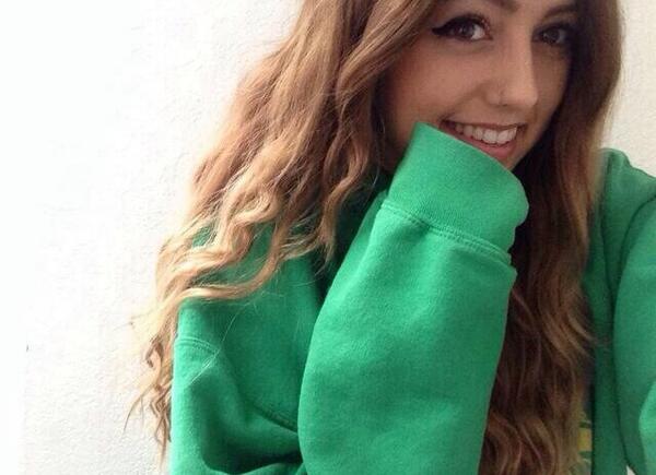 LyciaFaithACH's tweet photo. i want your hot love &amp; emotion, endlessly. ~ http://t.co/SW3xoI8UY4