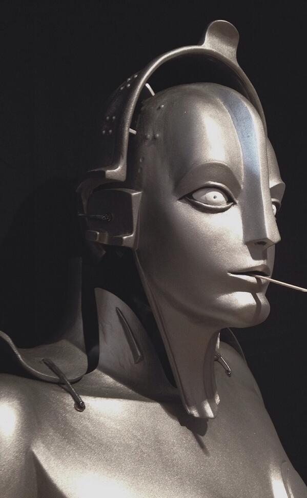 Kropserkel's tweet photo. #maschinenmench #metropolis #falsemaria #robot metropolis robot official on FB http://t.co/xVjXSPz3PV
