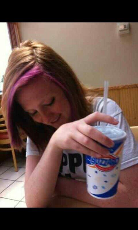 hradcliff17's tweet photo. Kind of miss this hair. #purple #highlights #missit http://t.co/SyYqCMZNAQ