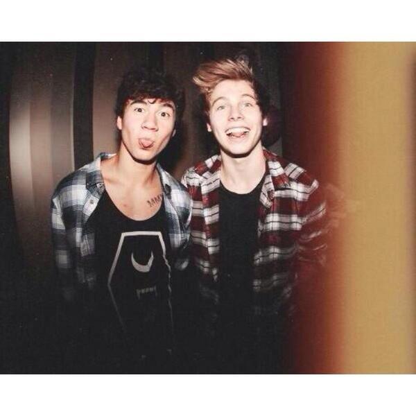 tmelendrez1961's tweet image. Do you like Cake @ArianaGrande?  #7DaysUntilProblem