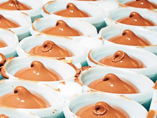 WIRED's tweet image. Happy Easter! See how Cadbury achieves candy magic, ova and ova wrd.cm/1lifV5L