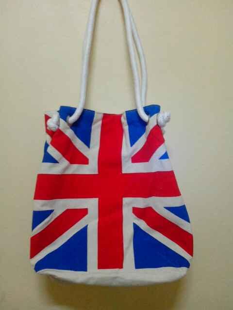 nnovii's tweet image. Totebag,Binder 26Ring,20Ring  #bindercustom #bindermurah #bindermurahmeriah#totebag#totebagmurah#resellerverywelcom