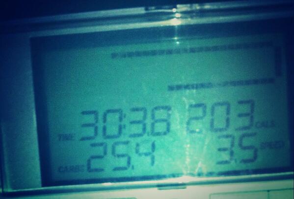 SUNDAYPHILLIPS_'s tweet image. MIAMI URBAN LIVING: Real Estate &amp;amp; Fitness #TreadmillFlow: HELLO MONDAY! Working, posting New Instagram.com/MiamiUrbanLivin
