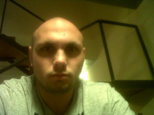roalbina's tweet photo. El tipo es serio y evolucionado @PepeMagliano http://t.co/nCoUiU6uhd