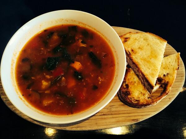 Gorgeous Lamb Soup - Special for this period of Easter! Beautifully prepare for this chilling Autumn ^^!