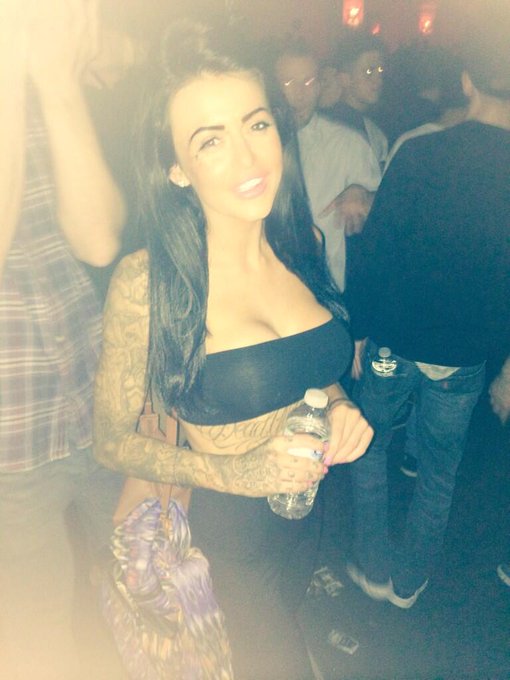 I really do have a very good group of friends thank you all for last night looking after me 🙈 #housemusic<a href="/tag/housemusic"class="tags"><span>#housemusic</span></a><a href="/tag/locodice"class="tags"><span>#locodice</span></a>