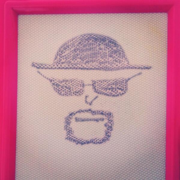 comagirls's tweet photo. #Heisenberg #etchasketch http://t.co/ZNj7uvq7B1