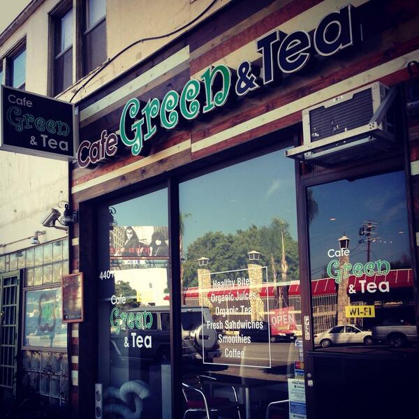 DenimRevivalUS's tweet photo. @cafegreenandtea the best coffee in town http://t.co/Bn6wtkSSjq