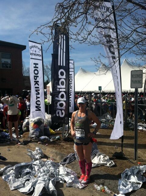 OceanState_CF's tweet photo. Heading to the starting line! #MarathonMonday #BostonMarathon @jhboston26 @ModernFoodBrand http://t.co/eHxUSg0L8P