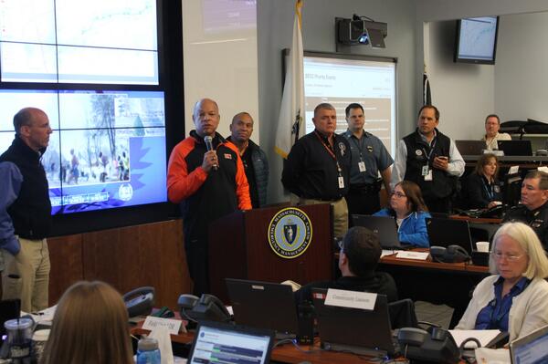 RT <a href="/MassEMA/">MEMA</a>: .<a href="/DHSgov/">Homeland Security</a> Sec Jeh Johnson &amp; <a href="/MassGovernor/">Governor Maura Healey</a> visit the MACC <a href="/MassEMA/">MEMA</a> for #bostonmarathon update