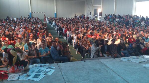 Ací Xavi Castillo en la cloenda de Xalónia 2013. Enguany vindrà el gran <a href="/EugeniAlemany/">Eugeni Alemany</a> amb entrada lliure!