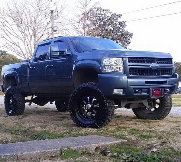 Truckpicsdaily's tweet photo. #Chevy http://t.co/KhVx5tRCuG