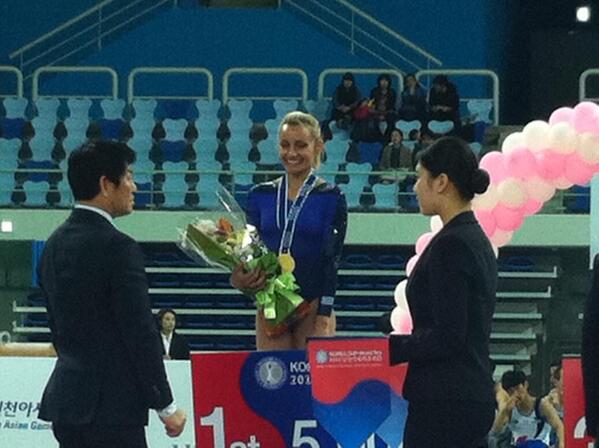 6 μετάλλια στην ενόργανη και τη ρυθμική στο «Korea Cup»! Χρυσό οι <a href="/Vasiliki_M/">Vasiliki Millousi</a> και <a href="/LKosmidis/">lefteris kosmidis</a>. is.gd/dGefVn