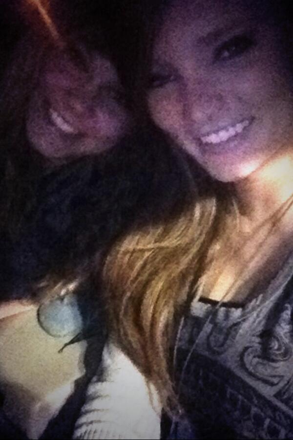 LAkayla_yall's tweet image. Happy 4/20 and random atl trips. @MChandler428 #keytar #operatingtables #secretdocuments #getlunar