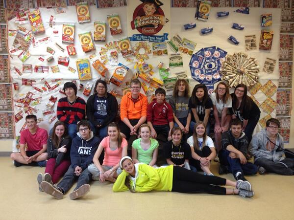 WarrPathDesigns's tweet image. Students won labels in education project wooot!!!!