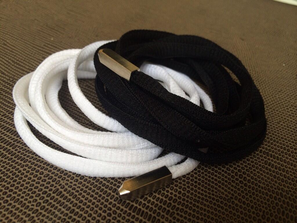 Rope Lace Supply on Twitter "Black and White Yeezy laces available tonight at 8pm est 