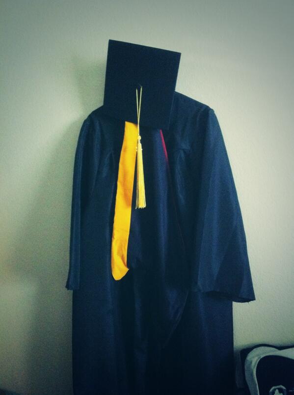 rugamba_'s tweet image. ...this thingi will be allover me in a few!!!

#3left
🙏