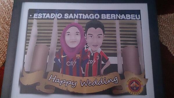bang_devin's tweet photo. Enjoy mpok @novasuwarto ! RT @FCBKaskus: Happy wedding buat kak novasuwarto. Semoga langgeng sampe maut memisahkan!!  http://t.co/aXhsQzOhU3